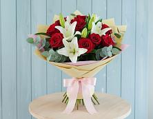 Букет цветов из:  Лилии и Розы #REPLACE_PRED# Задоно-Кагальницкой