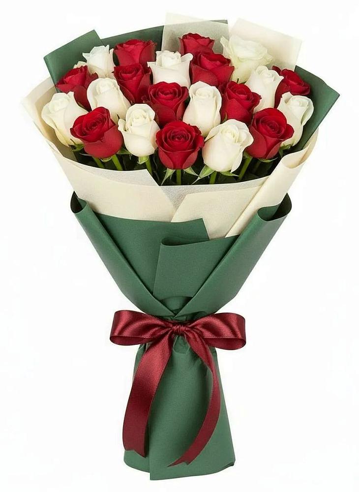Букет Микс из красных и белых роз в Задоно-Кагальницкой