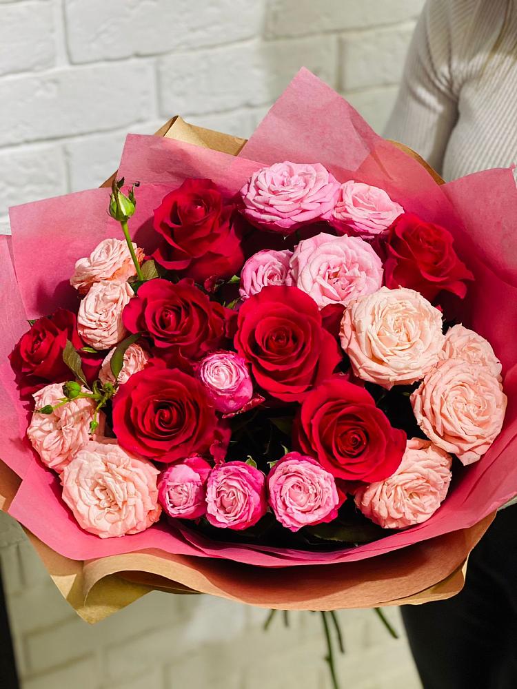 Букет цветов из: Розы в Задоно-Кагальницкой