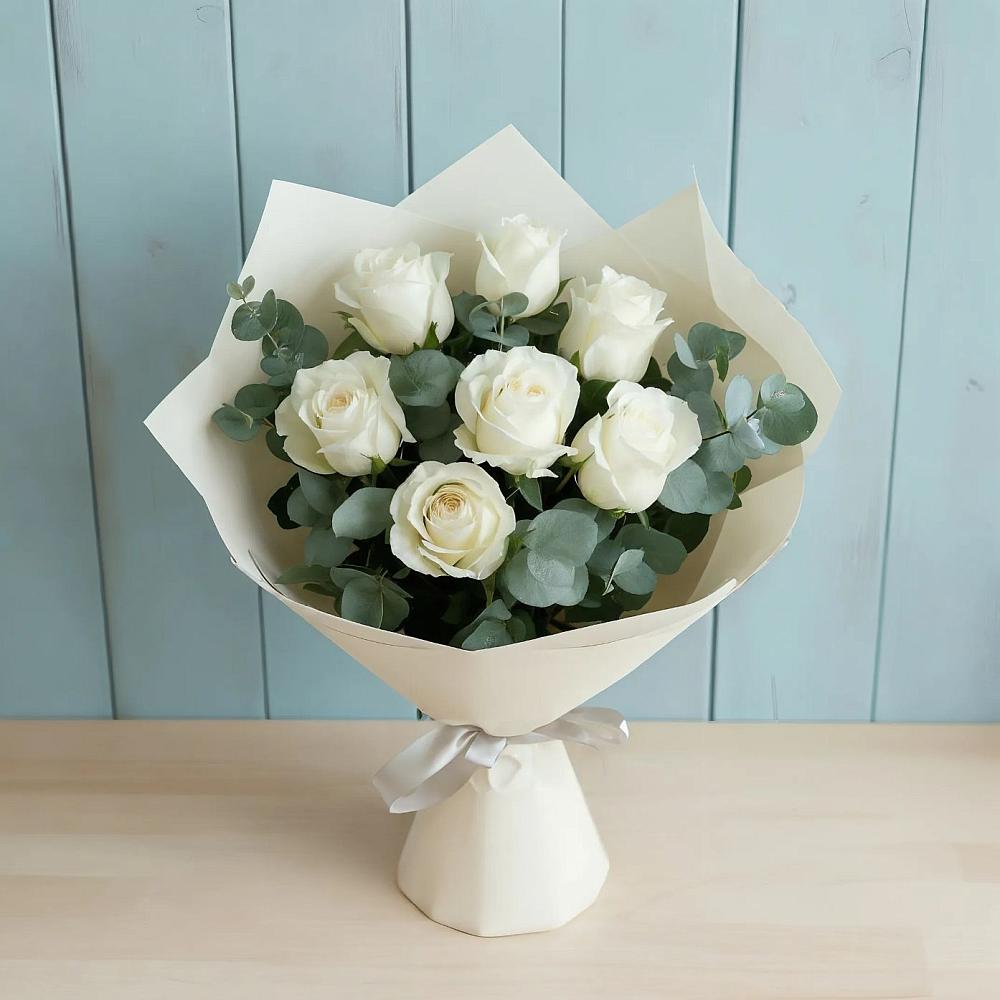 Букет Белые розы в Эвкалипте в Задоно-Кагальницкой
