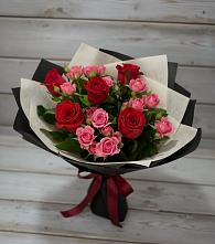 Букет цветов из:  Розы в Задоно-Кагальницкой