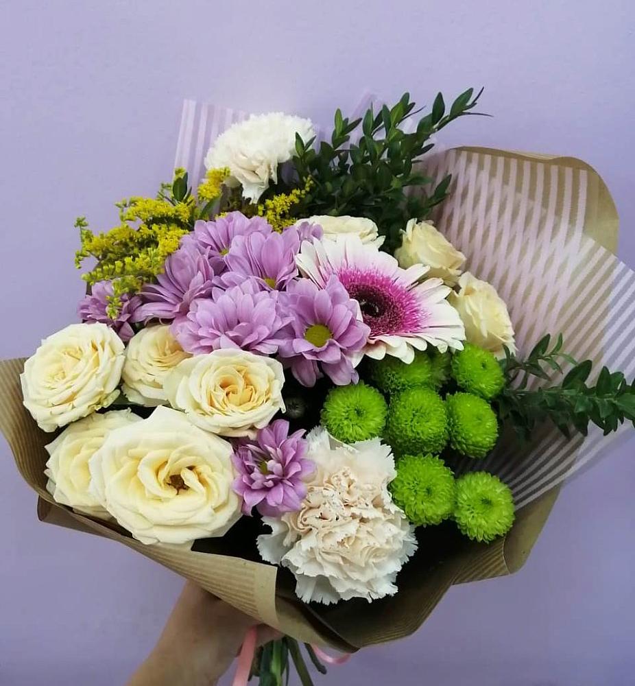 Букет цветов из: Хризантемы, Розы, Гвоздики и Герберы в Задоно-Кагальницкой