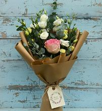 Букет цветов из:  Розы и Лизиантусы #REPLACE_PRED# Задоно-Кагальницкой