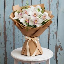 Букет цветов из:  Орхидеи и Розы #REPLACE_PRED# Задоно-Кагальницкой